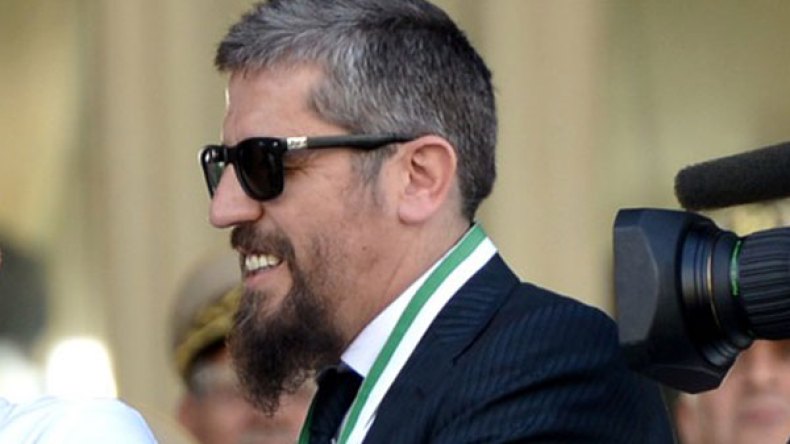 يخلف يعد لاعبيه بمفاجآت مالية في حال التأهل على حساب الزمالك