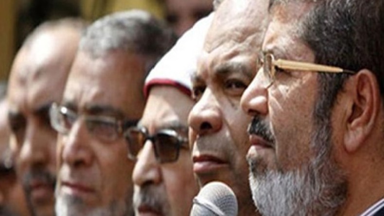 الإخوان المسلمون إرهابيون يجب ضربهم بلا هوادة