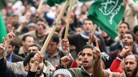 تنظيمٌ إرهابي.. أم يجسّد وسطية الإسلام؟