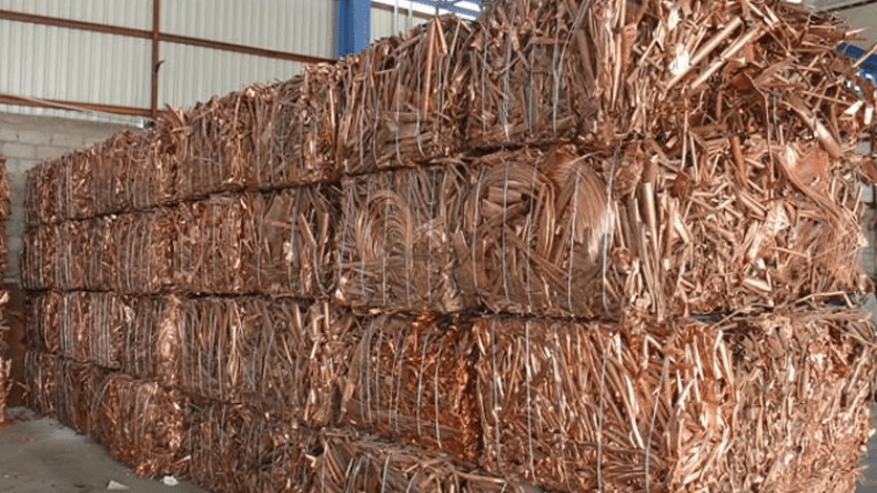 إحباط محاولة تهريب ألف قنطار من النحاس بالعاصمة