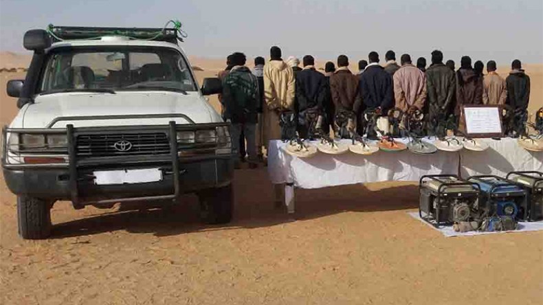 توقيف 12 أجنبيا من ناهبي الذهب بإليزي