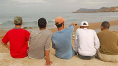 Algerian illegal immigrant killed in Britain: Fethi rode the â€œboat of deathâ€ and will return in the â€œdeath planeâ€