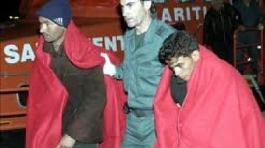 13 Algerian illegal immigrants deported from Spain