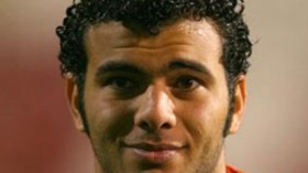 عماد متعب يصاب ويغيب عن لقاء الجزائر