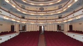 فيزياء الجسد لـ “مايرهولد”.. ثورة في المسرح العالمي