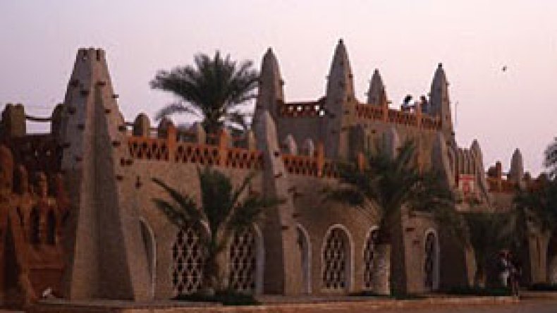 إجراءات أمنية مشددة تحسبا لاحتفالات رأس السنة بتميمون