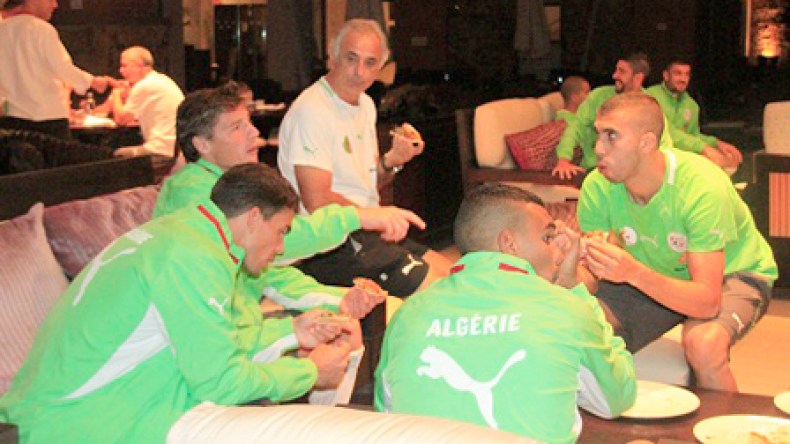 من لعب بجوهانسبورغ لا يعني أنه سيكون أساسيا وسأمنح الفرصة للجميع