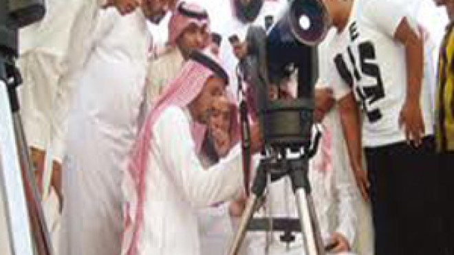 المسلمون إتفقوا أن لا يتفقوا على توحيد الصيام والعيد