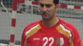 عبد‭ ‬المالك‭ ‬سلاحجي‭ ‬يجري‭ ‬عملية‭ ‬جراحية‭ ‬بالمجر‭ ‬قد‭ ‬تبعده‭ ‬عن‭ ‬الأمم‭ ‬الإفريقية