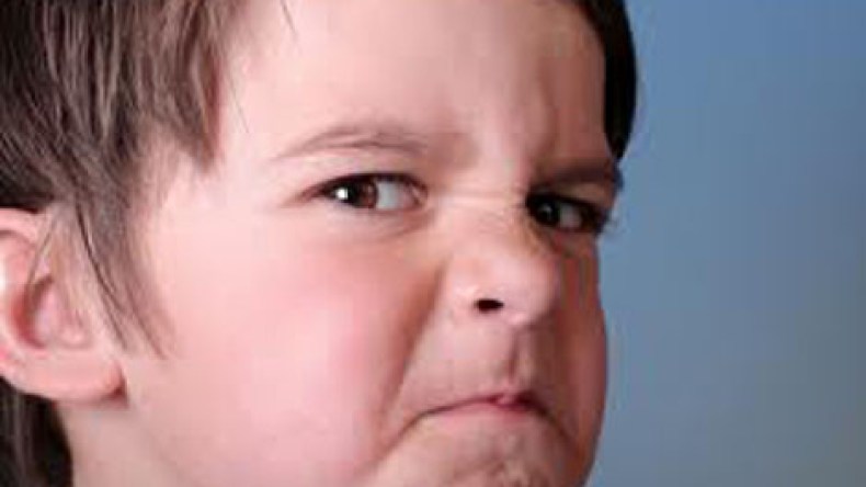 عجزت‭ ‬عن‭ ‬مواجـهة‭ ‬حيل‭ ‬إبني‭ ‬الصغير‭