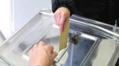 Political parties in a rat- race to get accreditations