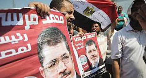 Au Caire, les autorités reportent leur intervention pour déloger les pro-Morsi