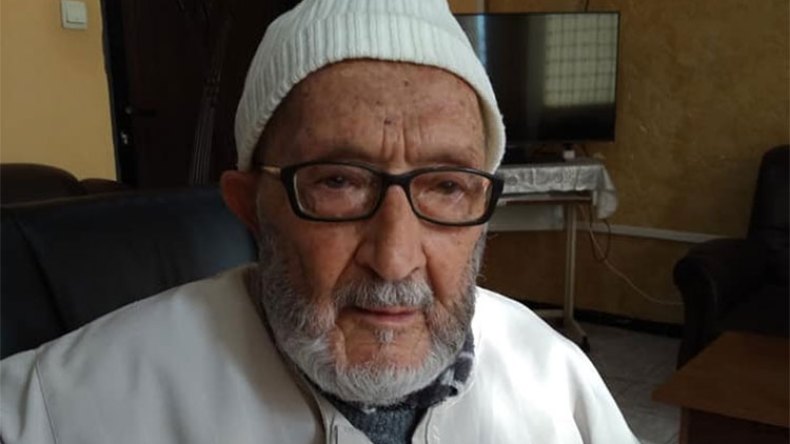 إمام ببجاية يرفض التقاعد وهو في سن التسعين