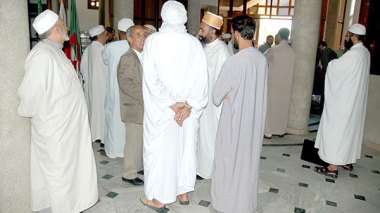 Algerian Imams to be sent to France to counter extremist ideology