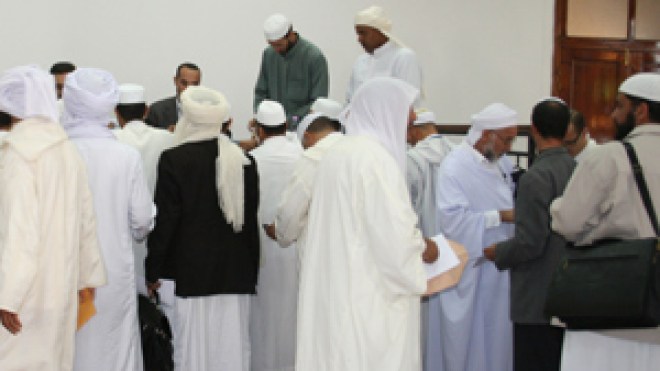 غلام الله يخطر الأئمة أن أجورهم سترتفع بـ60 بالمائة