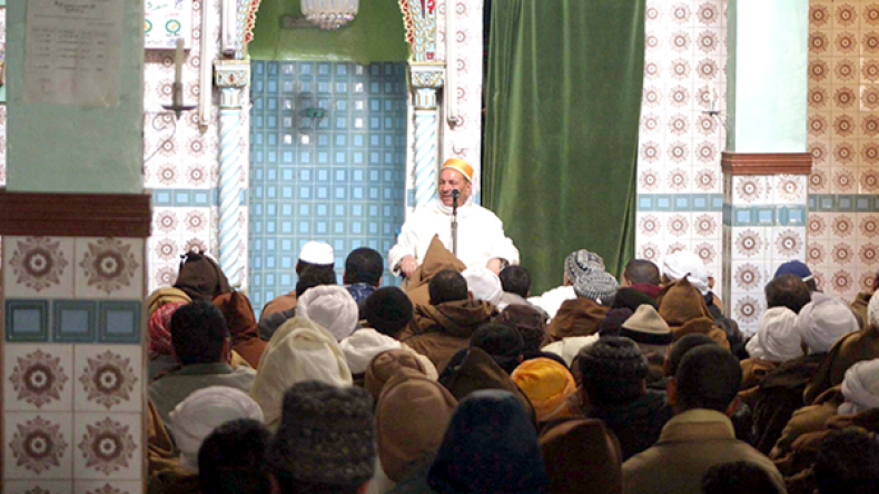 أصلِحِ المكيّف وحدّثنا عن نعيم الجنّة!