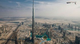 طائرة بدون طيار تتسبب في توقف حركة الملاحة الجوية بدبي