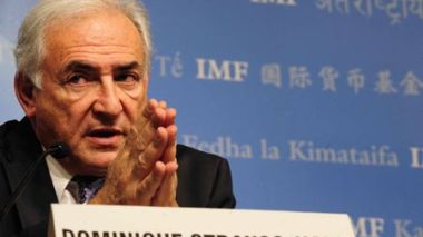 Managing Director of the IMF Dominique Strauss-Kahn praises Algeria's economic performance