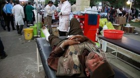 220 قتيل وأكثر من 1500 جريح حصيلة زلزاليّ إيران