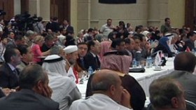 الحل السلمي هو الأوحد وحمل السلاح غير وارد