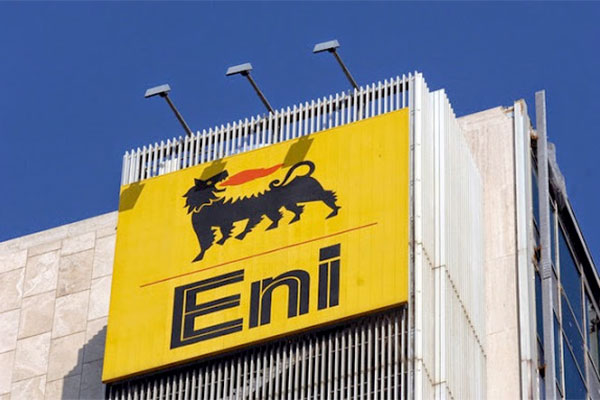 Voici le cadeau des visites «secrètes» du directeur d’ENI