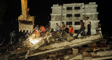 Inde: 72 morts dans un effondrement d’un immeuble en chantier près de Bombay