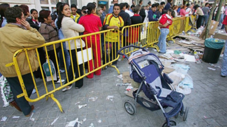 سنتان‮ ‬سجنا،‮ ‬لكل‮ ‬من‮ ‬يؤجر‮ ‬بيته‮ ‬لـ‮”‬الحراڤة‮” ‬أو‮ ‬يساعدهم
