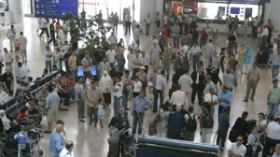 فوضى وطوابير بالمطارات والموانئ خلال عودة المغتربين