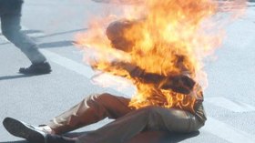 دركي سابق يضرم النار في جسده بسيدي بلعباس