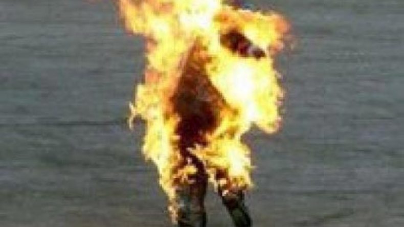 باتنة: موظفة تحاول الانتحار حرقا احتجاجا على قرار تحويلها