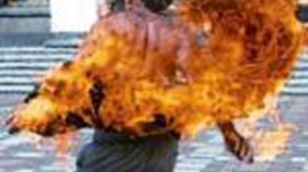 شابان يضرمان النار في جسديهما بالوادي وغرداية