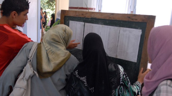 الوزارة والأولياء “يمسحوا الموس” في الأساتذة