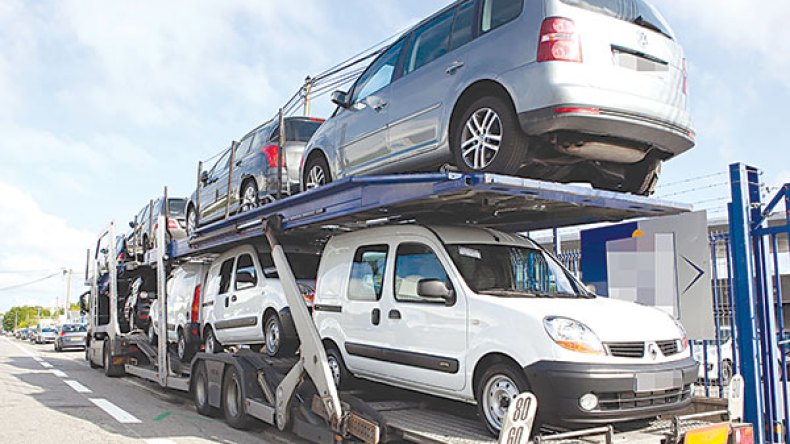 كوطة استيراد السيارات ترتفع.. والأسعار لن تنخفض!