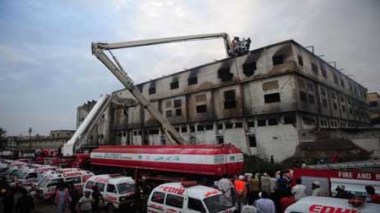 Pakistan : 110 morts dans l’incendie d’une usine à Karachi (nouveau bilan)
