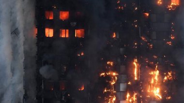 Londres: un gigantesque incendie fait plusieurs morts
