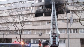 جثامين‮ “‬عائلة‮ ‬بوهني‮” ‬تصل‮ ‬مطار‮ ‬الجزائر‮.. ‬والسلطات‮ ‬تعتبرها‮ “‬لا‮ ‬حدث‮”‬