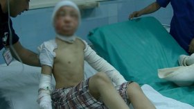 الجاني رشّ علينا البنزين وأراد حرقنا داخل المسجد