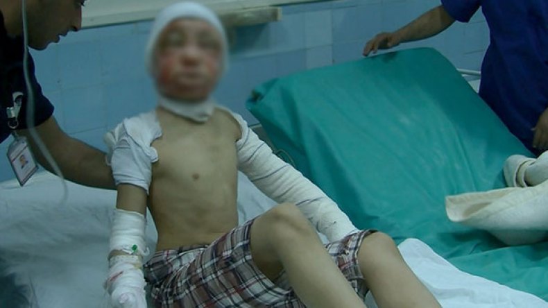 الجاني رشّ علينا البنزين وأراد حرقنا داخل المسجد