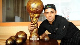 الهندي “جانيتو” يصنع مجسّما لكأس العالم من الشوكولاطة!