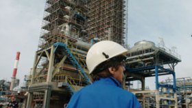 الشركات الفرنسية تؤكد بقاءها بالجزائر وأنها لن تخضع للتهديد الارهابي