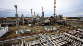 تحقيقات حول توزيع 2000 هكتار من الأراضي الصناعية!