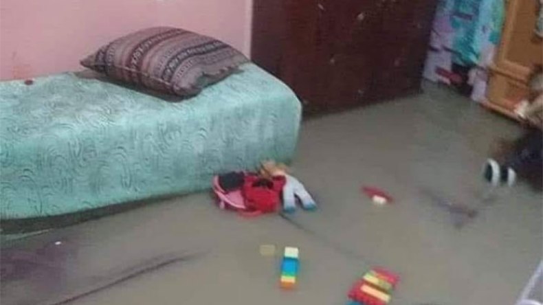 الأمطار تتسبب في وفاة رضيعة وإصابة والدتها بوهران