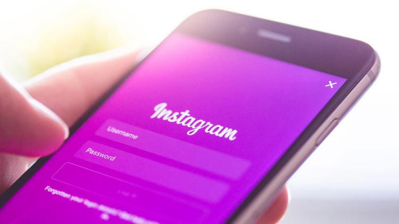 انهيار أخلاقي غير مسبوق لبعض “مشاهير الإنترنت” في الجزائر