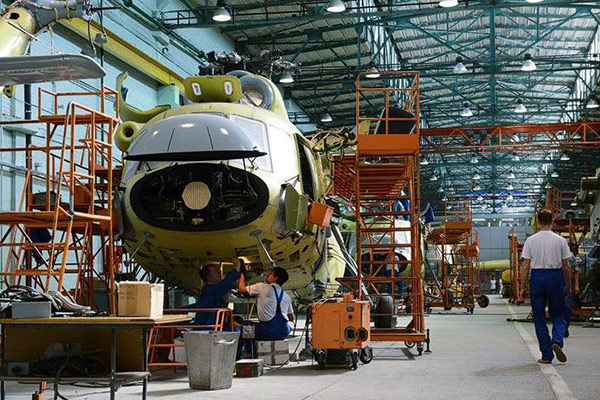 Bientôt une usine d’hélicoptères en Algérie