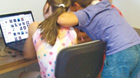 نحو  رفع  سرعة  التحميل  من  الأنترنت  في  الجزائر  إلى  مابين  20  و50  ميغا