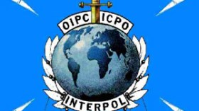 المؤبد لمبحوث عنهم من طرف الانتربول لتزويرهم الجنسية الفرنسية