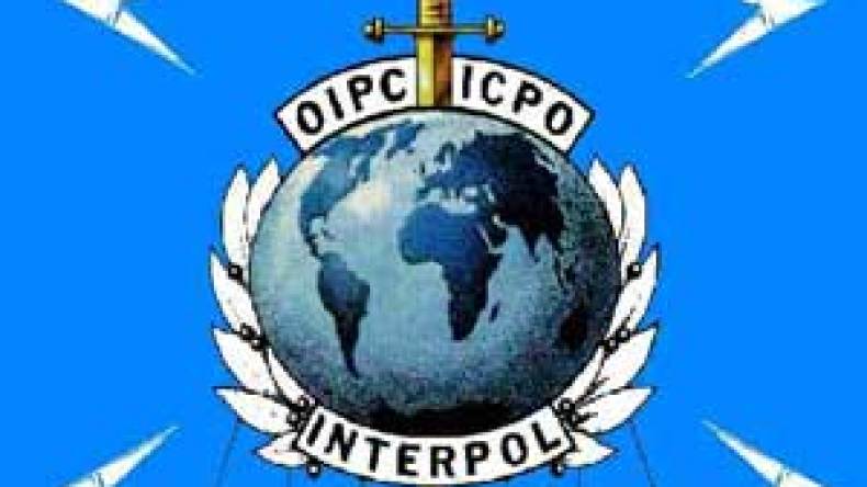 القضاء الفرنسي يرفض تسليم ميلياردير جزائري هارب