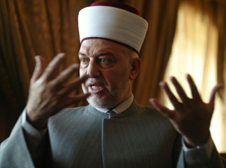 Algeria bombings can not free Al Aqsa, says cheikh Youcef Djomoa Salama