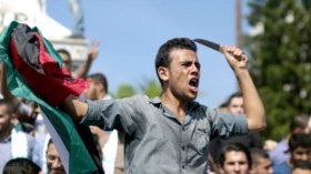 استشهاد فلسطينيين وجرح 7 جنود صهاينة في الضفة