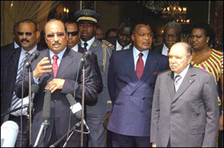 Bouteflika s'entretient avec les présidents congolais et mauritanien